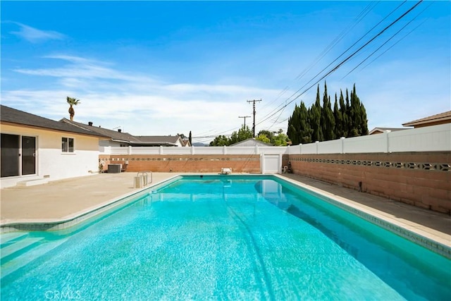 716 S Armel Dr, Covina, CA 91723 - view of pool featuring a patio area and a fenced backyard