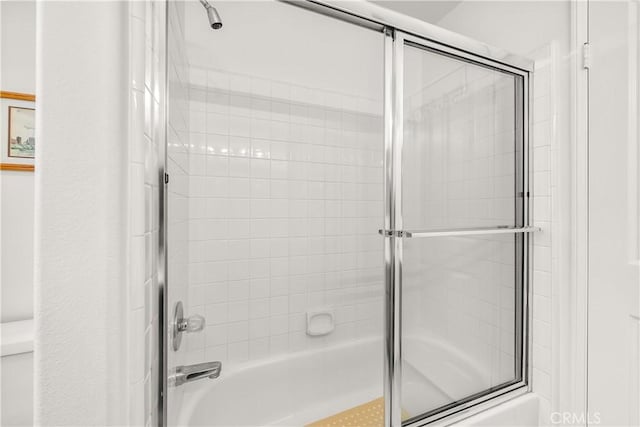 27567 Courtview Dr, Valencia, CA 91354 - full bathroom featuring bath / shower combo with glass door