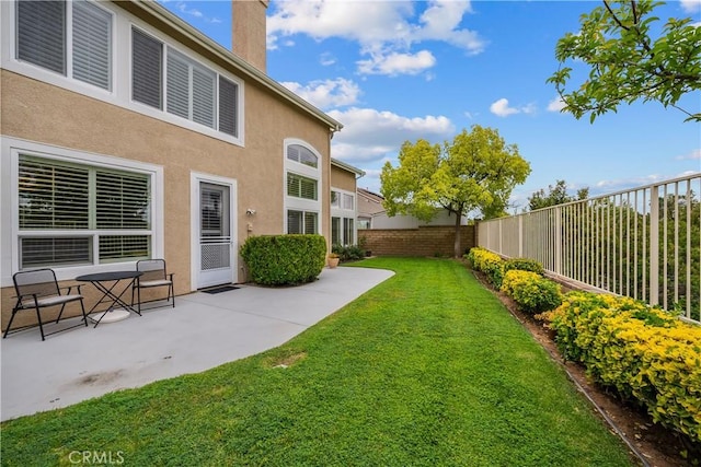27567 Courtview Dr, Valencia, CA 91354 - view of yard featuring a patio