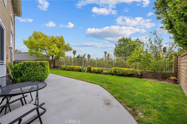 27567 Courtview Dr, Valencia, CA 91354 - view of patio