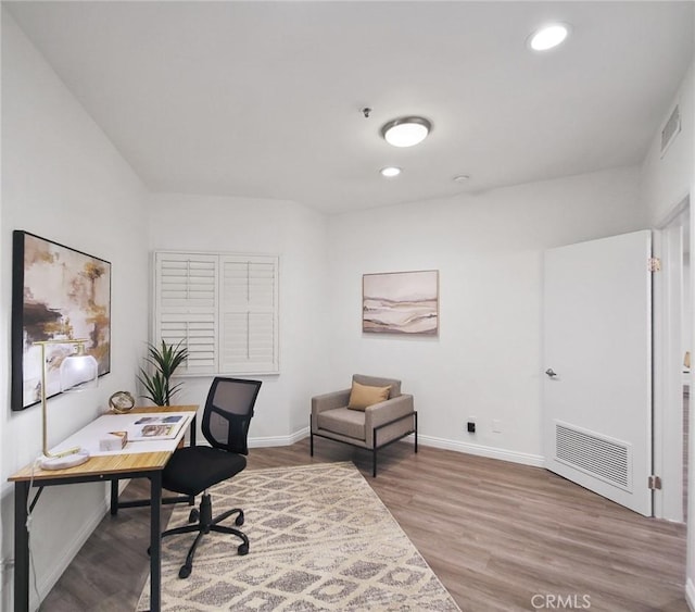 235 Main St Unit 118, Venice, CA 90291 - home office featuring wood finished floors and recessed lighting