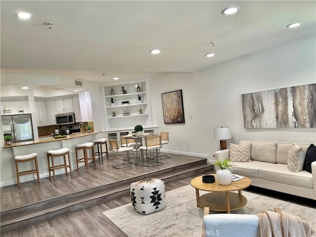 235 Main St Unit 118, Venice, CA 90291 - living room with wood finished floors and recessed lighting