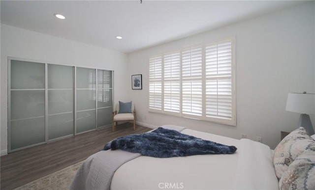 235 Main St Unit 118, Venice, CA 90291 - bedroom featuring wood finished floors, recessed lighting, and a closet