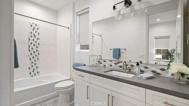 851 Trail View Pl, Nipomo, CA 93444 - bathroom with vanity and tub / shower combination