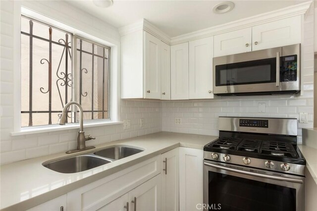 651 Ozone St, Santa Monica, CA 90405 - photo 17