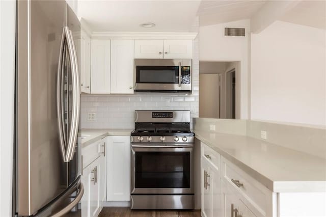 651 Ozone St, Santa Monica, CA 90405 - photo 14