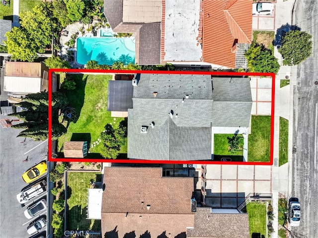 1850 W 186th St, Torrance, CA 90504 - aerial view of property and surrounding area featuring a pool and property boundaries highlighted