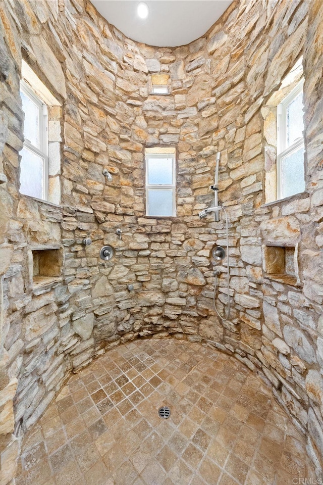1455 Independence Way, Vista, CA 92084 - bathroom featuring stone tile flooring and a tile shower