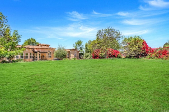 1455 Independence Way, Vista, CA 92084 - view of grassy yard