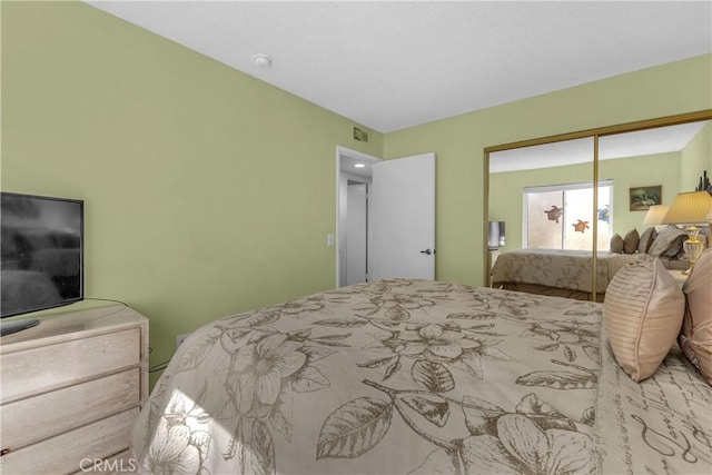 bedroom featuring a closet