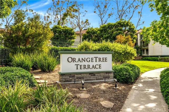 268 Lemon, Irvine, CA 92618 - view of community sign
