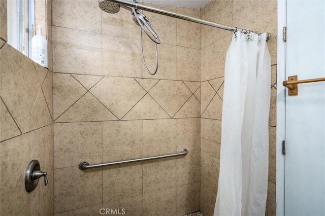 25176 Wendy Way, Moreno Valley, CA 92551 - full bath featuring a tile shower