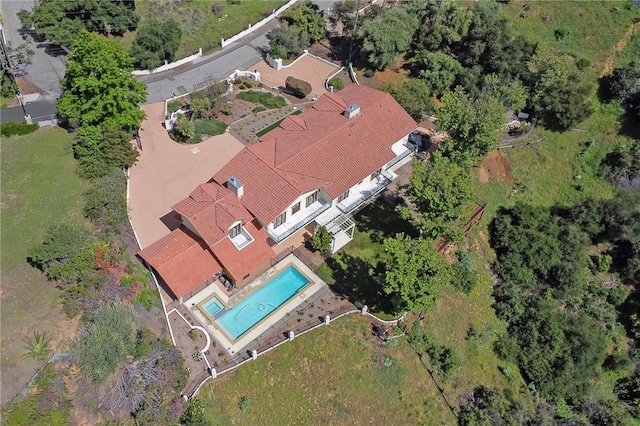 view from above of property featuring a pool