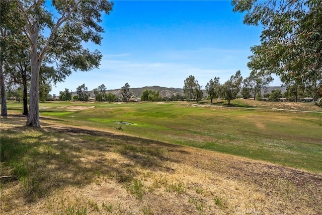 225 Caldera Ln, Hemet, CA 92545 - view of grassy yard featuring a mountain view and golf course view