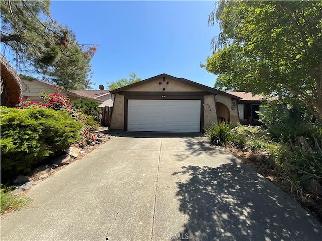 343 Valleywood Dr, Woodland, CA 95695 - photo 2