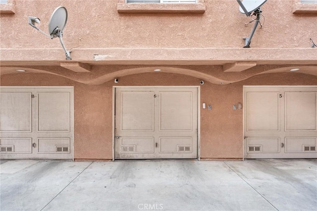 21848 S Vermont Ave Unit 6, Torrance, CA 90502 - view of garage