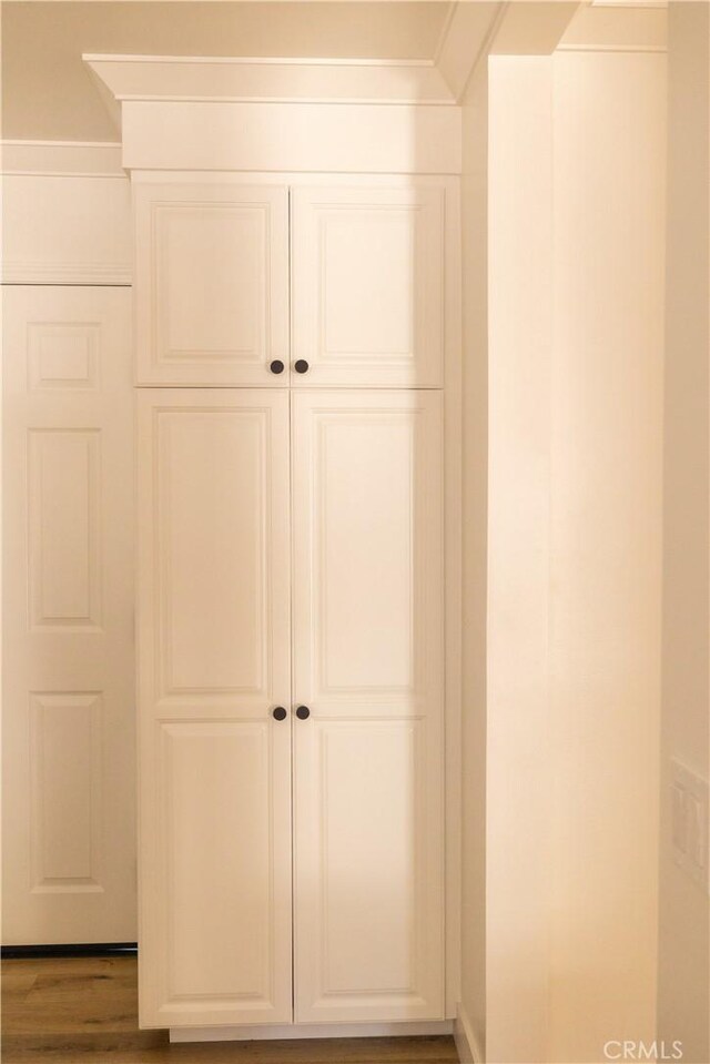12539 Presnell St, Los Angeles, CA 90066 - view of closet
