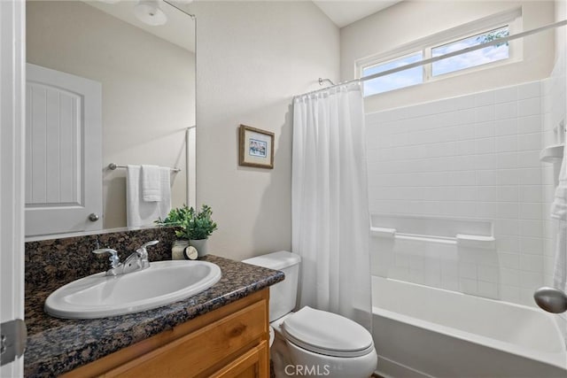 7 Abbott Cir, Chico, CA 95973 - bathroom featuring vanity, toilet, and shower / tub combo with curtain