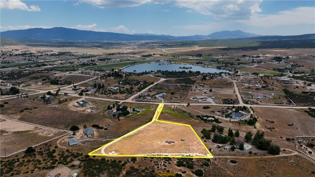 1040 Rolling Hills Dr, Aguanga, CA 92536 - photo 12