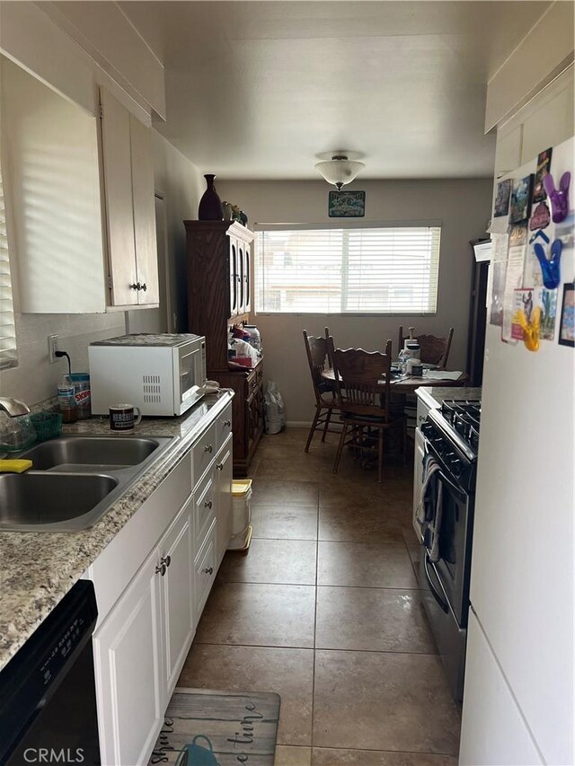1662 Oxford Ave, Santa Maria, CA 93454 - photo 13