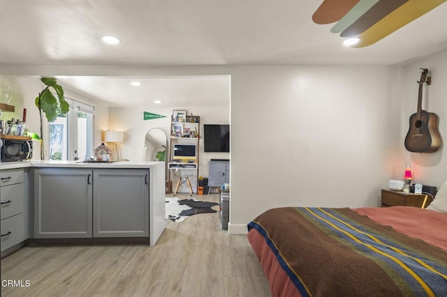 151 W Vince St, Ventura, CA 93001 - bedroom featuring light wood-style flooring, recessed lighting, and ceiling fan