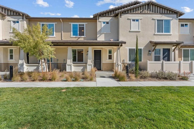 39381 Corvina Ln, Temecula, CA 92591 - view of front facade with a porch and stucco siding