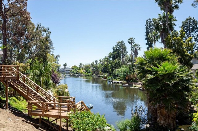 2315 Heather Ln, Newport Beach, CA 92660 - water view