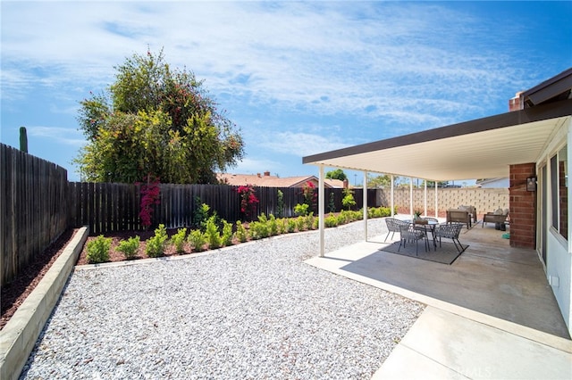 2812 Loyola St, Riverside, CA 92503 - view of patio / terrace with a fenced backyard