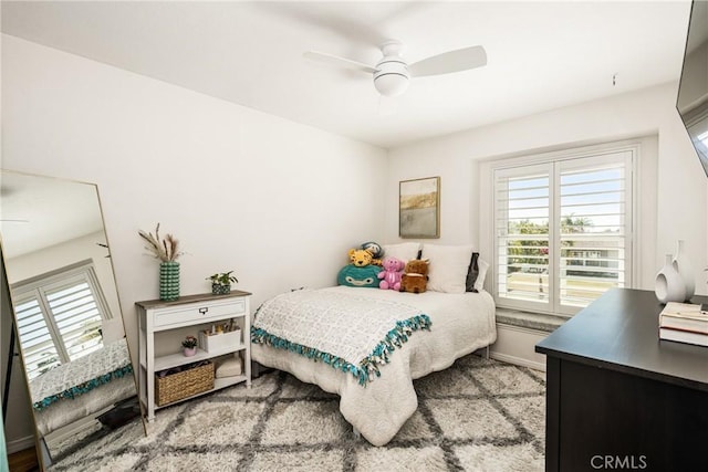 17252 Breda Ln, Huntington Beach, CA 92649 - bedroom featuring ceiling fan