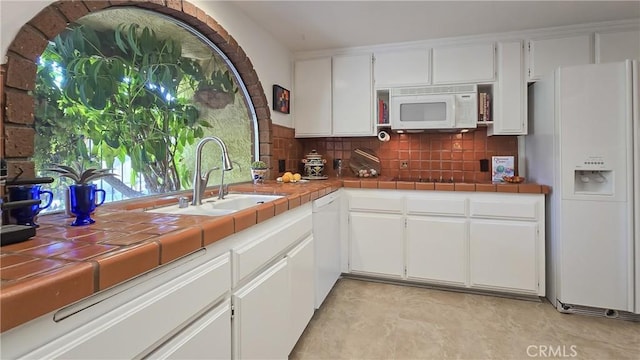 472 Heidelburg Ln, Claremont, CA 91711 - photo 9