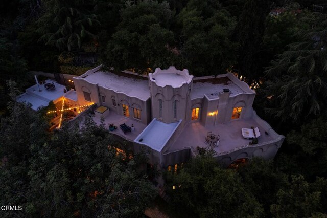 2707 Hermosita Dr, Glendale, CA 91208 - view from above of property featuring a heavily wooded area