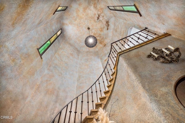 2707 Hermosita Dr, Glendale, CA 91208 - view of stairway