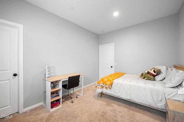 17837 Grapevine Ln, San Bernardino, CA 92407 - carpeted bedroom with an office area and recessed lighting