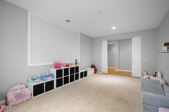 17837 Grapevine Ln, San Bernardino, CA 92407 - recreation room featuring carpet flooring and recessed lighting