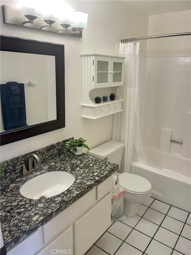 21203 Camelia Unit 34, Lake Forest, CA 92630 - bathroom featuring tile patterned flooring, vanity, toilet, and shower / bath combo