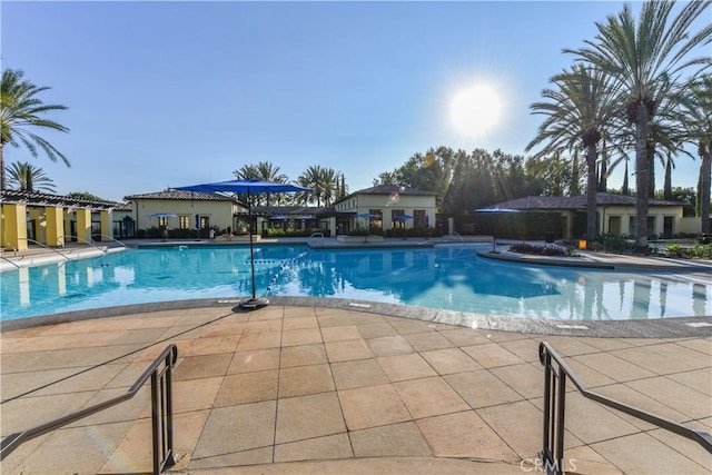 80 Great Lawn, Irvine, CA 92620 - community pool with a patio area