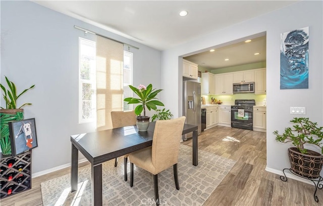 80 Great Lawn, Irvine, CA 92620 - dining space featuring light wood-type flooring, baseboards, and recessed lighting