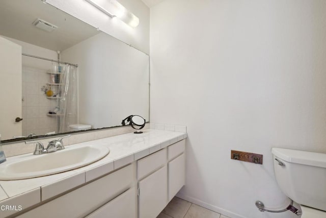 1093 Hickory View Cir, Camarillo, CA 93012 - bathroom with toilet, tile patterned floors, a shower with curtain, and vanity