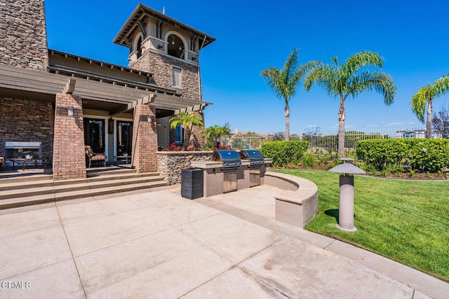 1541 Windshore Way, Oxnard, CA 93035 - view of patio with an outdoor kitchen and area for grilling