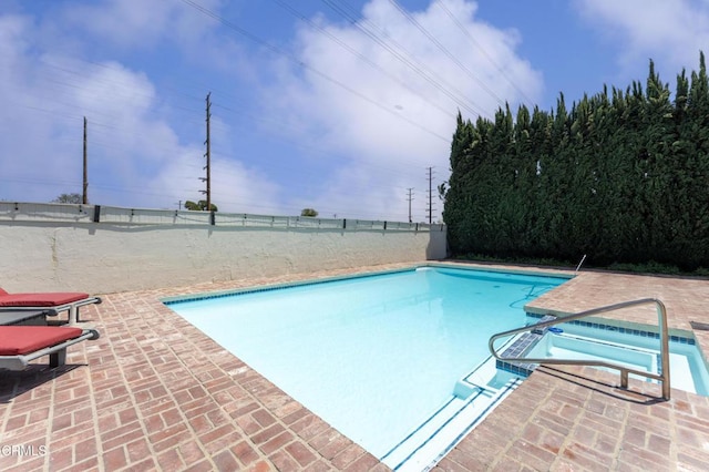8534 Beverly Dr, San Gabriel, CA 91775 - view of pool featuring a patio area and a pool with connected hot tub
