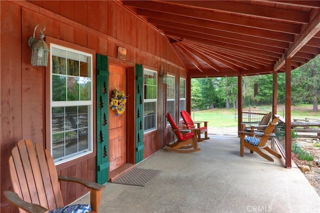 7072 Cranes Nest Rd, Mariposa, CA 95338 - view of patio featuring a porch