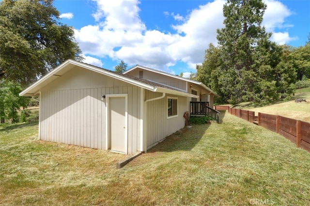 3820 Pinecrest Dr, Mariposa, CA 95338 - view of side of property
