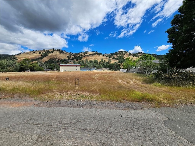 3144 Spring Valley Rd, Clearlake Oaks, CA 95423