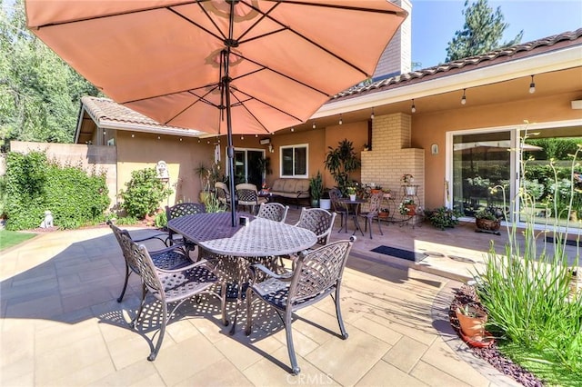 161 W Loretto Ct, Claremont, CA 91711 - view of patio featuring outdoor dining space and fence