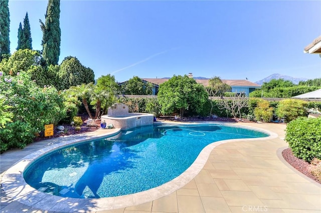 161 W Loretto Ct, Claremont, CA 91711 - view of pool