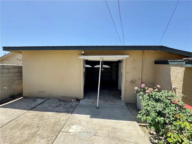 817 W Heber St, Glendora, CA 91741 - entrance to property featuring stucco siding and fence