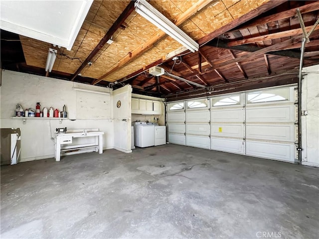 817 W Heber St, Glendora, CA 91741 - garage featuring washer and clothes dryer