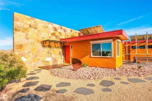 7078 Sunkist Rd, Joshua Tree, CA 92252 - view of pueblo-style house
