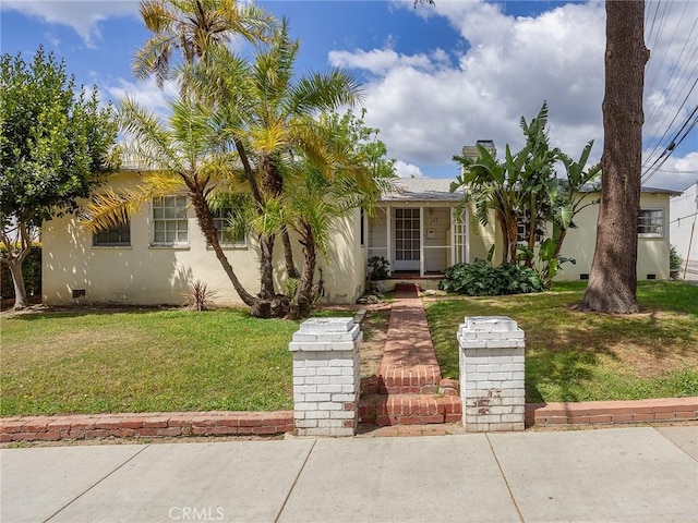 137 N Rose St, Burbank, CA 91505 - view of front of home featuring a front lawn and stucco siding