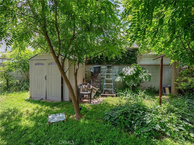 137 N Rose St, Burbank, CA 91505 - view of shed